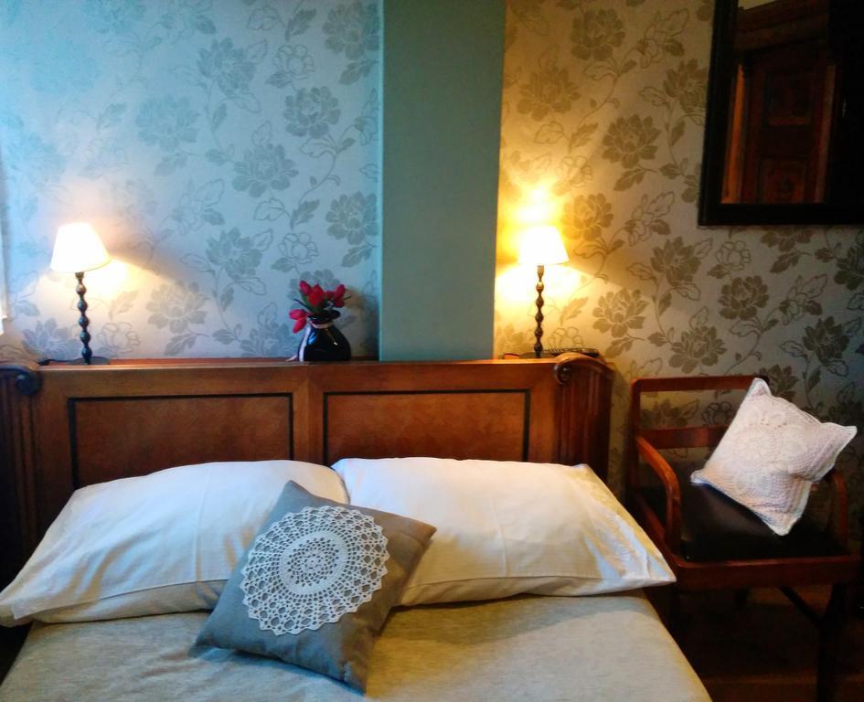 Dom Na Rozcesciu Bed and Breakfast Koniaków Δωμάτιο φωτογραφία